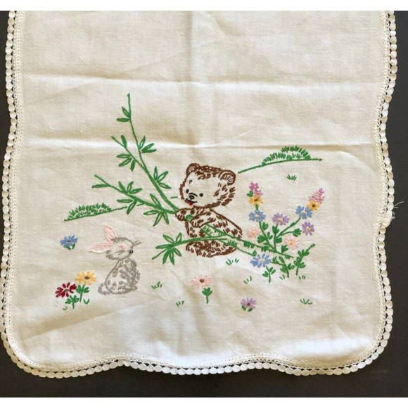 Table Runner Hand Embroidered Bear Rabbit Flowers Lace Edge Vintage Retro - Picture 1 of 9